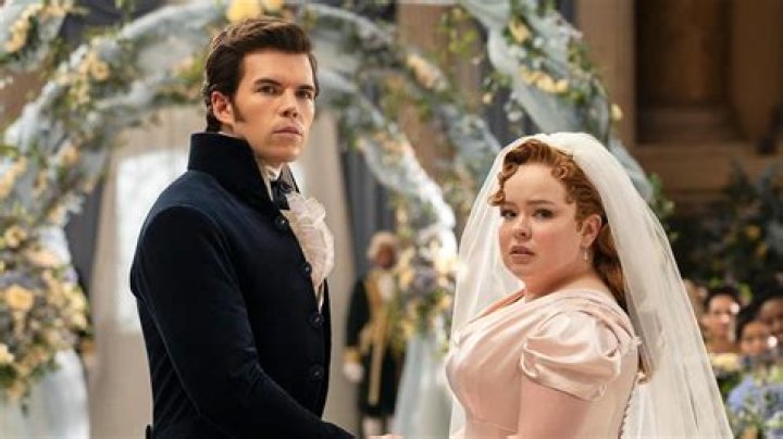 Unveiling The Iconic: Penelope And Colin's Mirrored Moment