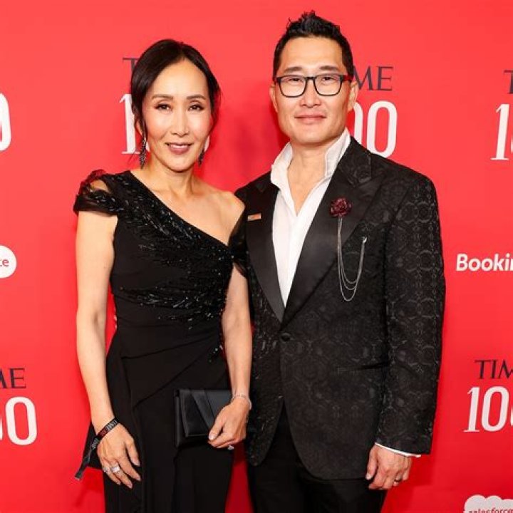 Unveiling The Life Of Insung's Wife: A Journey Beyond Fame