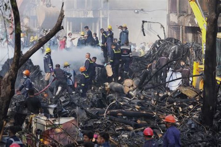 What Happened In The Paula Abdul Plane Crash Incident?